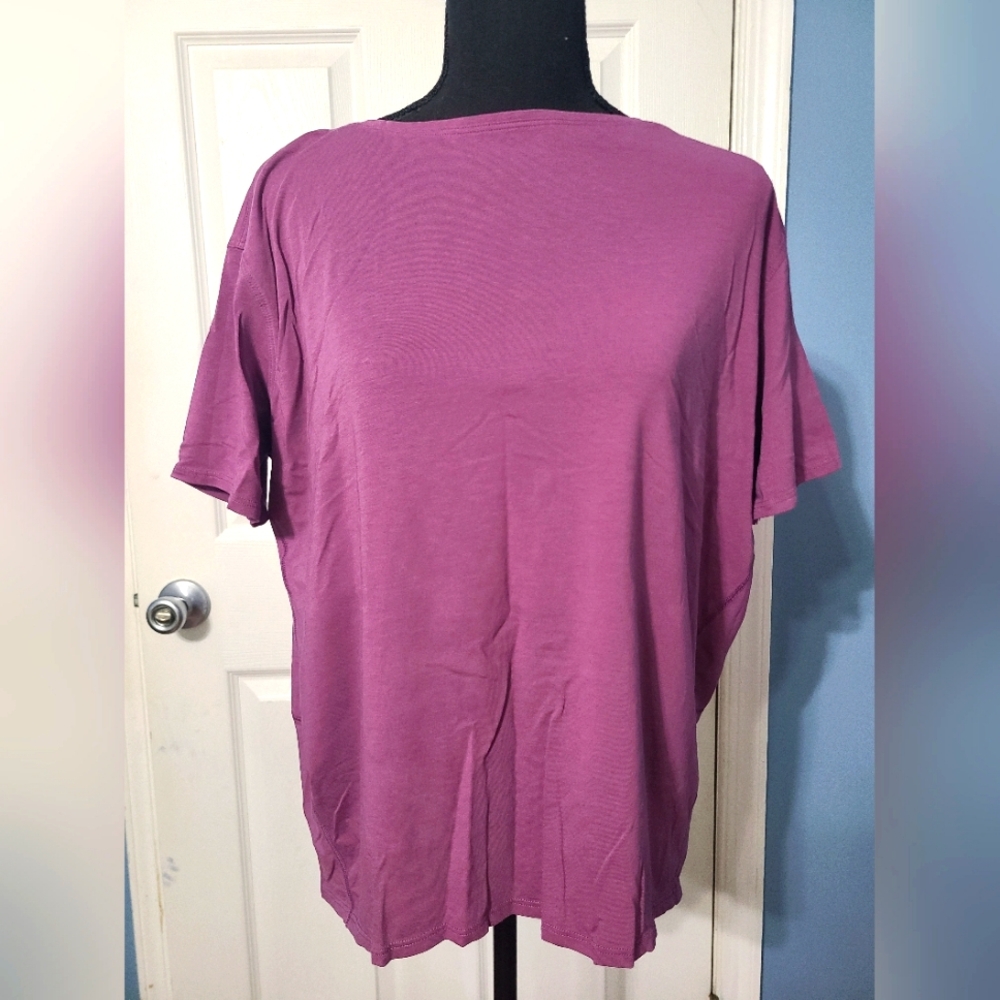 Lululemon Women's Purple Top